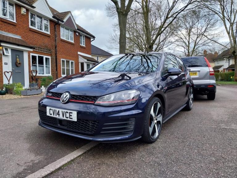 VOLKSWAGEN GOLF GTI MK7 BLUE 3 DOOR VERY RARE SPEC F.S.H.