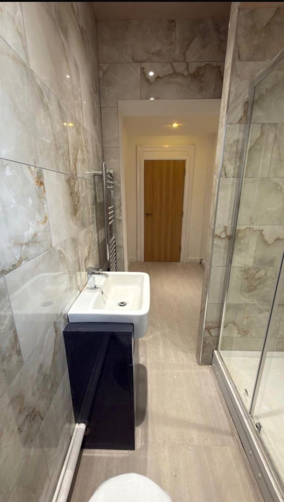 1 Bedroom Flat – Please Read Full Advert Before Enquiring