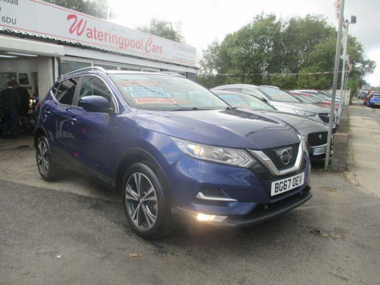 2017 Nissan Qashqai 1.2 DIG-T N-Connecta Euro 6 (s/s) 5dr HATCHBACK Petrol Manual