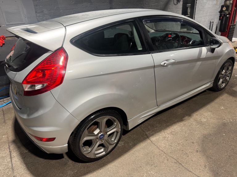 DIESEL-£20 TAX  ZETEC S FORD FIESTA TDCI 1.6 *MOT- 1 YEAR *like vauxhall astra corsa focus mazda 2