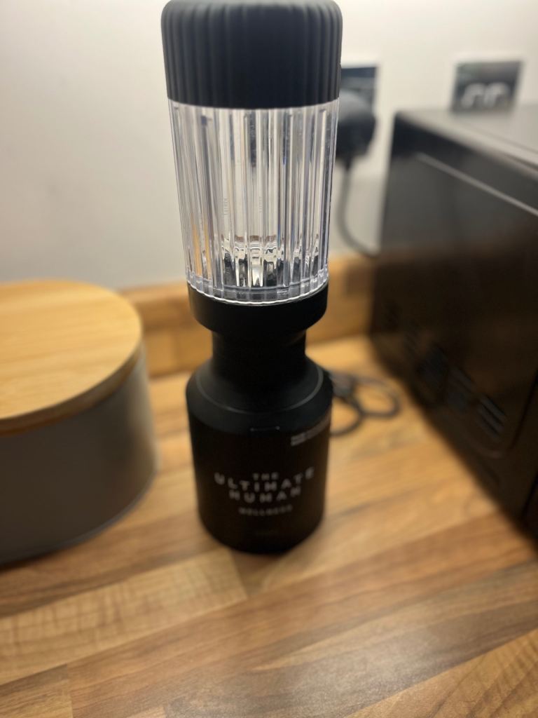 Beast Mighty Blender 650 – Black, As Good As New