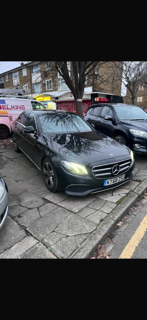Mercedes-Benz, E CLASS, Saloon, 2018, Semi-Auto, 1950 (cc), 4 doors
