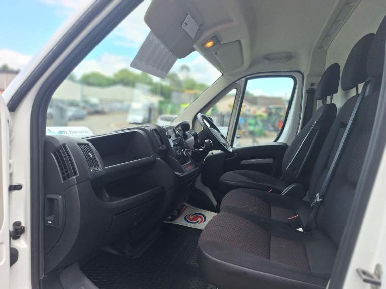 CITROEN RELAY 2.2 BlueHDi 35 Enterprise White Manual Diesel 2020