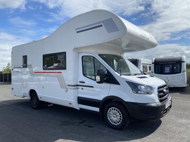 2020 (70) ROLLER TEAM ZEFIRO 690 LUXURY 6 BERTH FAMILY MOTORHOME