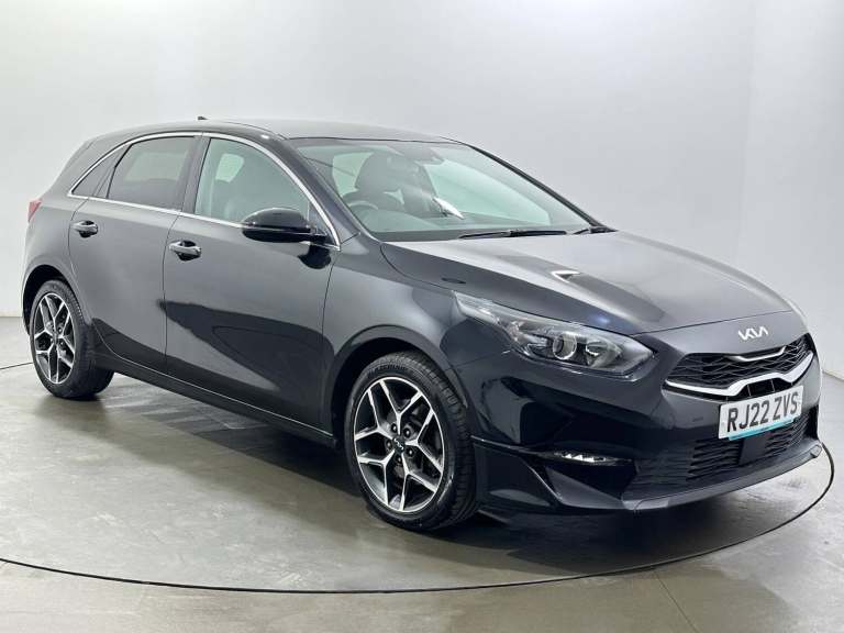 2022 Kia Ceed 1.5T GDi ISG 3 5dr PETROL Manual