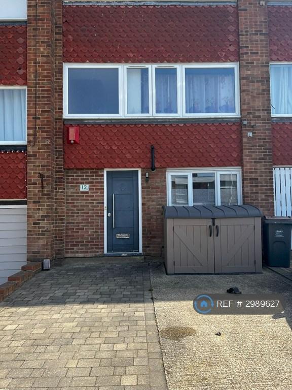 5 bedroom house in Fox Close, Orpington, BR6 (5 bed) (#2989627)