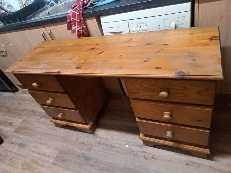 long pine wood dressing table with 3 drawers in either side