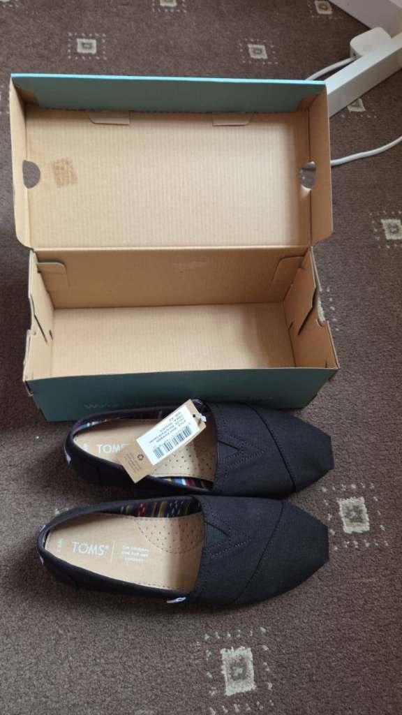 NEW TOMS Alpargata Black Canvas Shoes - UK 4.5 / EU 37