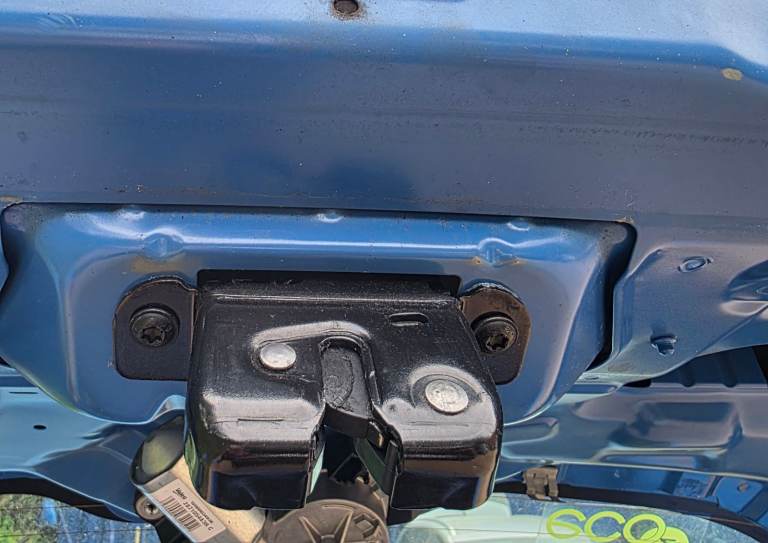 Renault clio mk4 2013-2018 taligate lock 