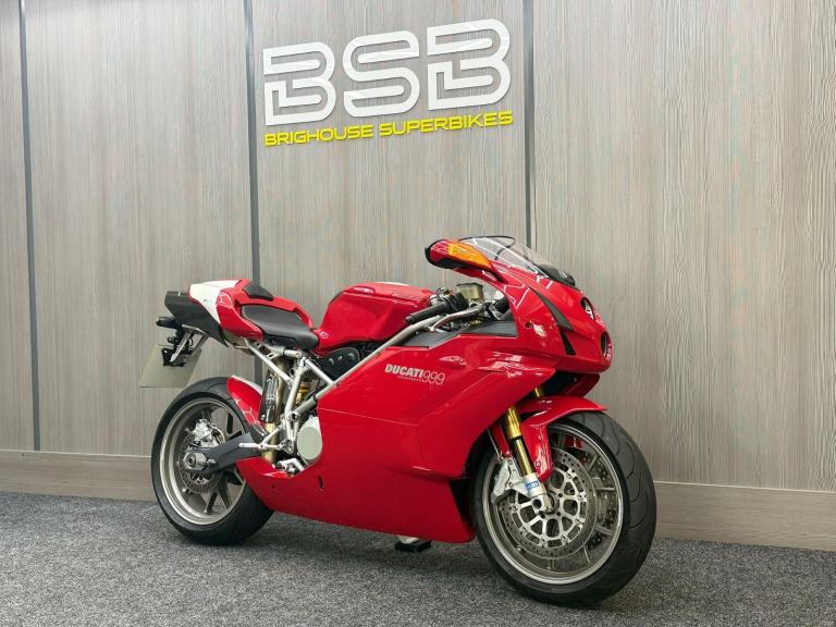 2004 04 Ducati 999 Biposto - Single seat - Ohlins - Carbon - Low miles!