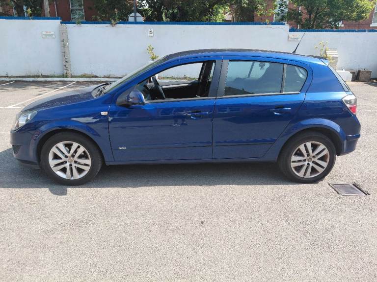 Vauxhall Astra 5dr Hatchback 