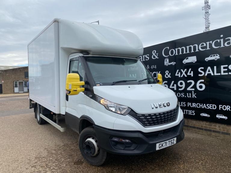 2022 Iveco Daily 70C18 3.0 TD 180 BHP 8 SPEED AUTOMATIC 4.1M LUTON BOX VAN 68K 7.2T AIRCON   Luto...