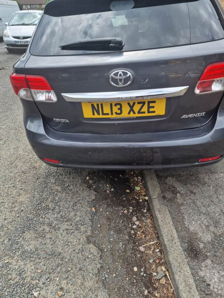 Toyota Avensis 2.0 D-4D – Needs Head Gasket – valid MOT