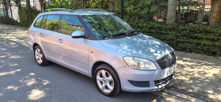 Skoda, FABIA, Estate, 2010, Manual, 1598 (cc), 5 doors