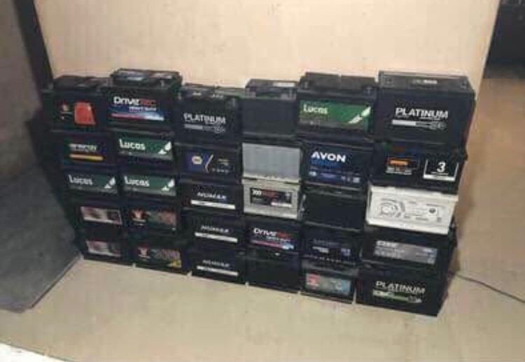 Car batteries various sizes available vw bmw Saudi seat Skoda Nissan ford 