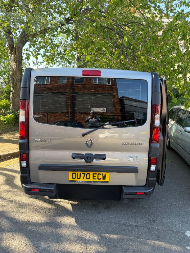 Renault, TRAFIC, MPV, 2021, Automatic, 1997 (cc), 5 doors