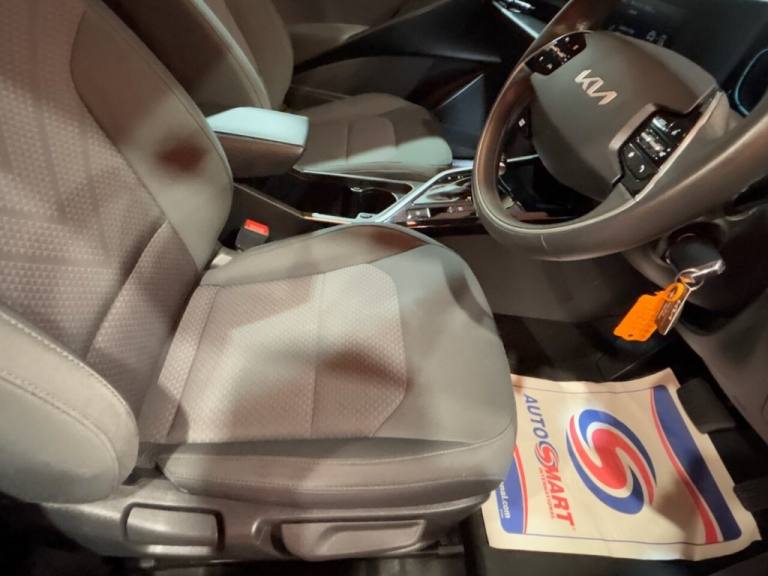 2022 22 KIA NIRO 1.6H GDI 2 SUV 5DR PETROL HYBRID DCT EURO 6 (S/S) (139 BHP)