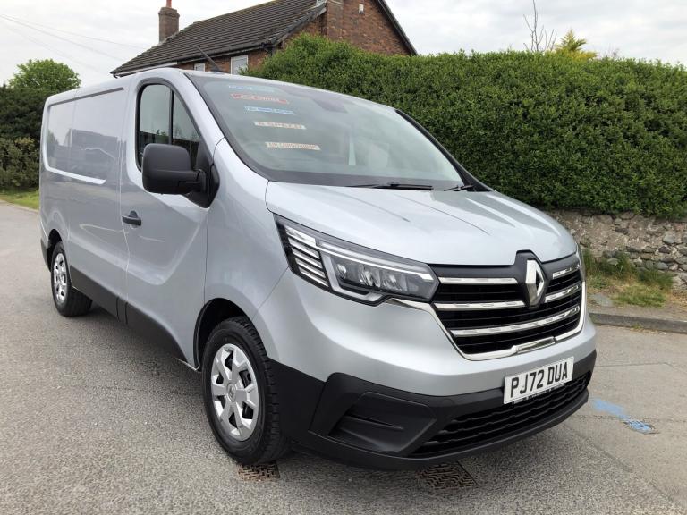 2022(72) RENAULT TRAFIC 2.0 SL28 BLUE DCi 150 BUSINESS+ PANEL VAN 