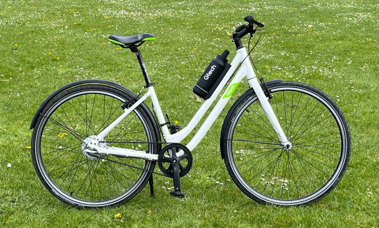 Gtech City Lowstep Electric Hybrid Bike – White, As Good As New