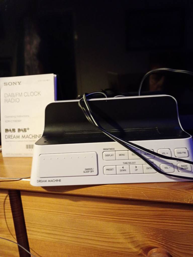 Sony radio alarm clock 