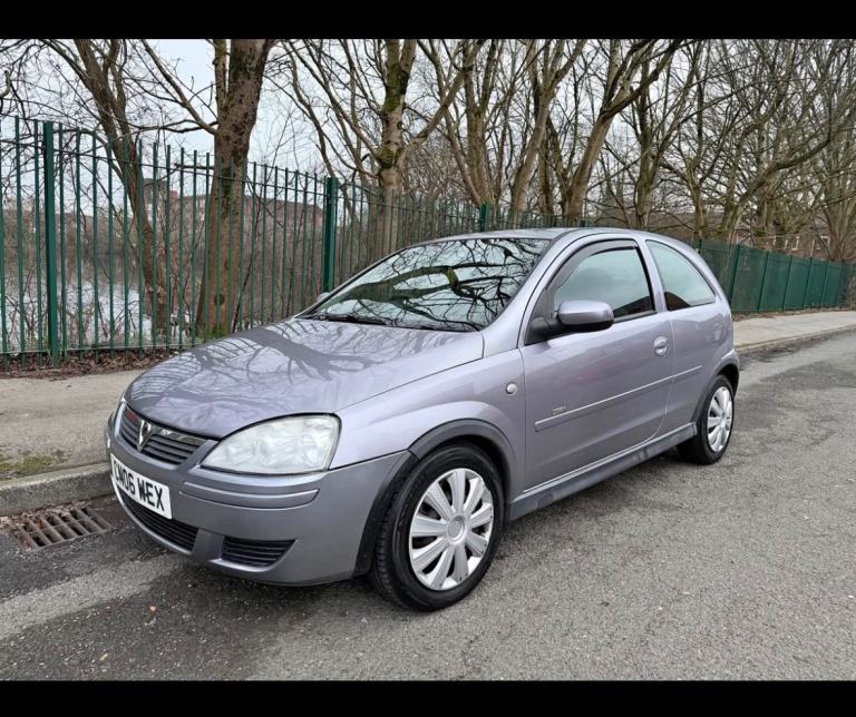 Vauxhall Corsa 1.4 AUTOMATIC