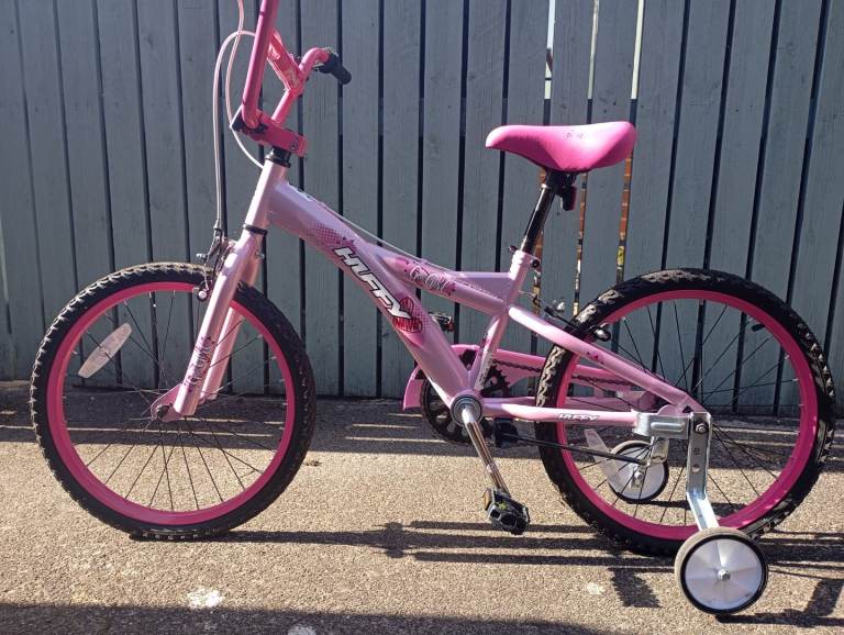 Huffy Girls Pink Bike 20 inches with stabilisers 
