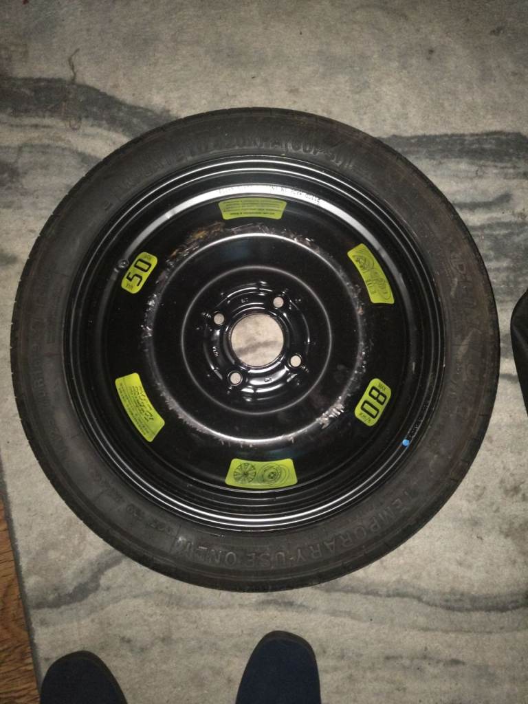 Peugeot 206 spare tyre