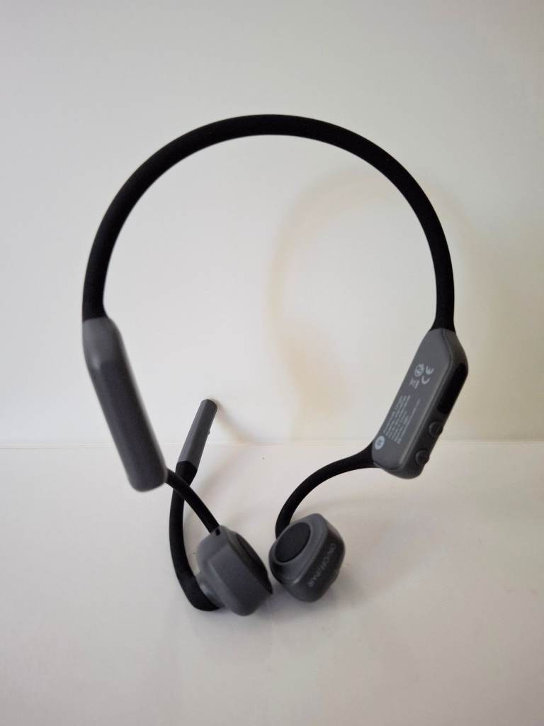 Avantal Open-Ear Bluetooth Headphones & Noise-Filtering Microphone 