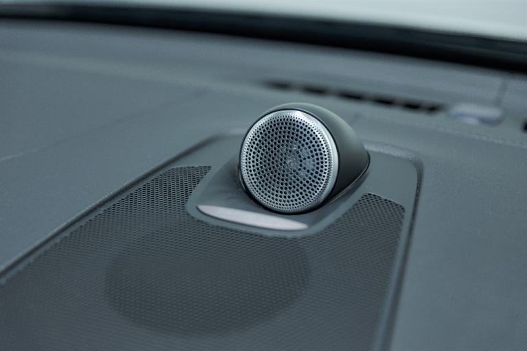 2022 Volvo XC60 2.0 B4D R DESIGN Pro 5dr AWD Geartronic ESTATE DIESEL Automatic