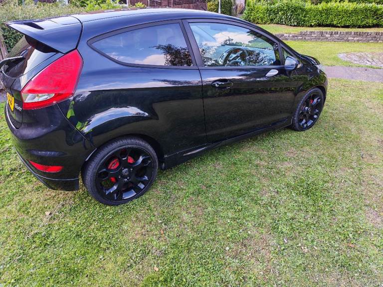 Ford, FIESTA, Hatchback, 2011, Manual, 1596 (cc)3 door 1 year mot