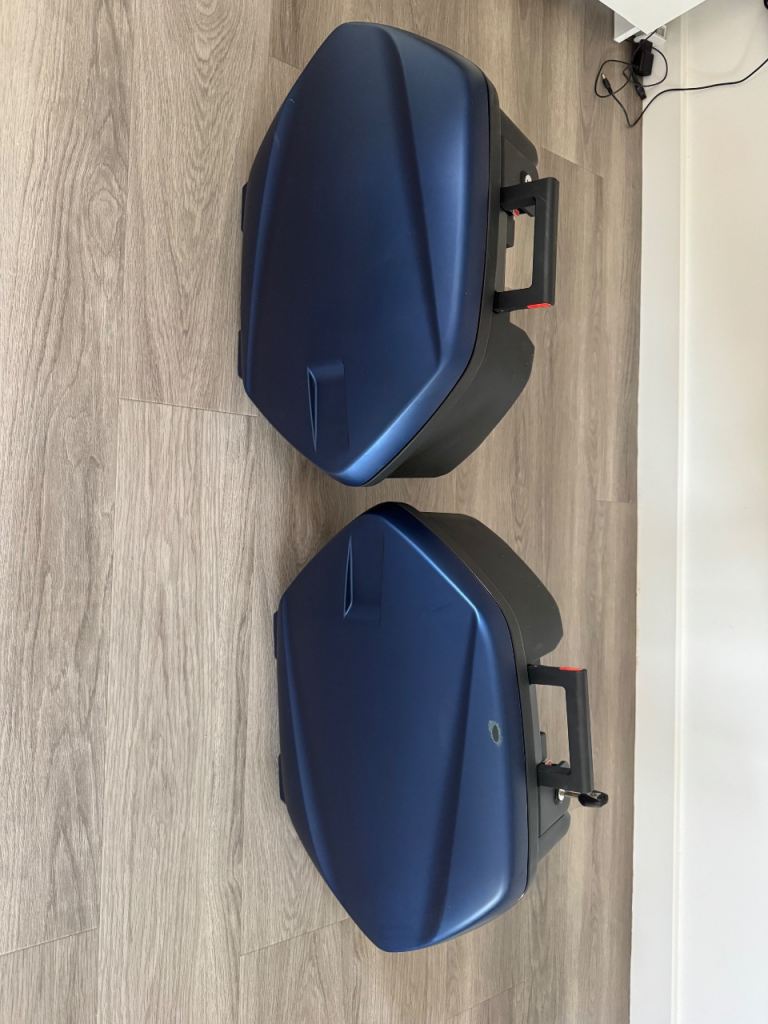 Original Yamaha Tracer 900 GT Side Panniers