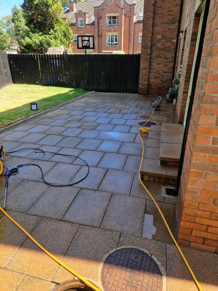 Powerwashing, DIY and Van services 