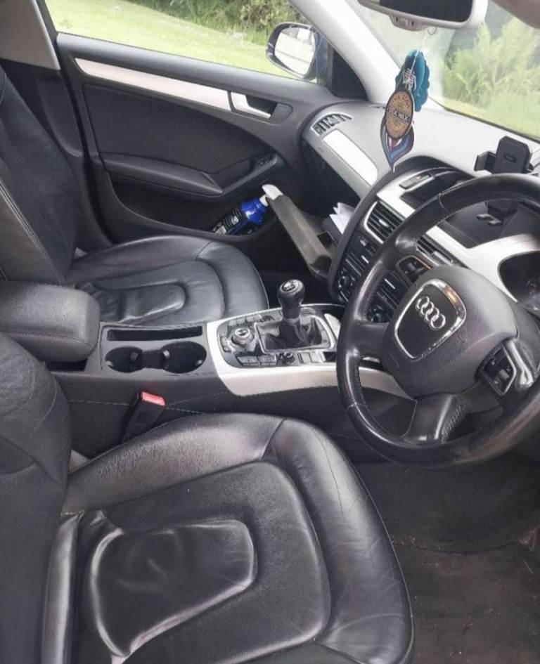 Audi A4 b8 full leather sports seats