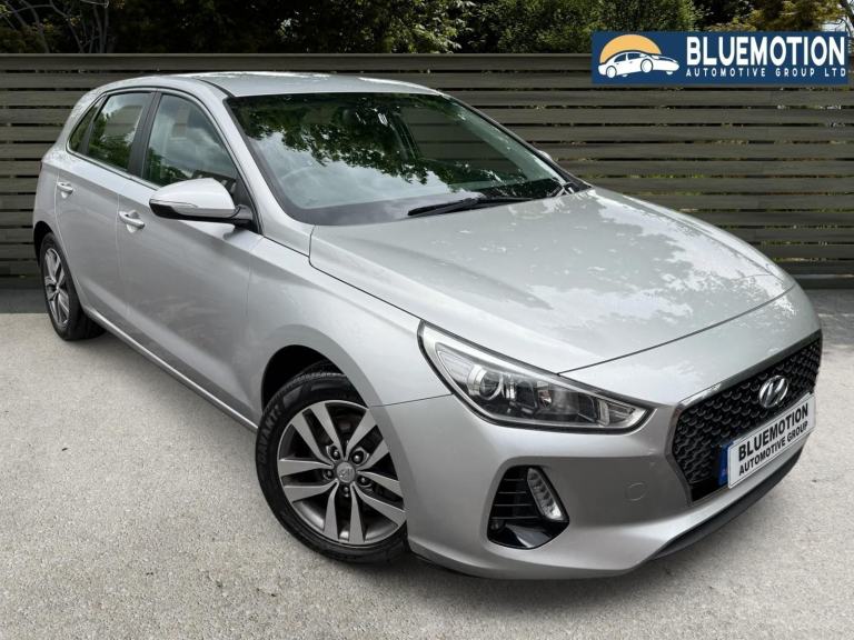 ✿2017/67 Hyundai i30 1.6 CRDi SE Nav, 5dr, Silver ✿FULL SERVICE HISTORY✿