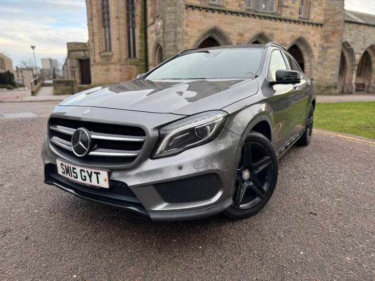 2015 Mercedes-Benz GLA 250 AMG Line Premium 4Matic