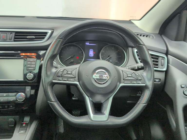 2018 Nissan Qashqai 1.2 DIG-T N-Connecta SUV 5dr Petrol Manual Euro 6 (s/s) (115 ps) - SUNROOF, H...