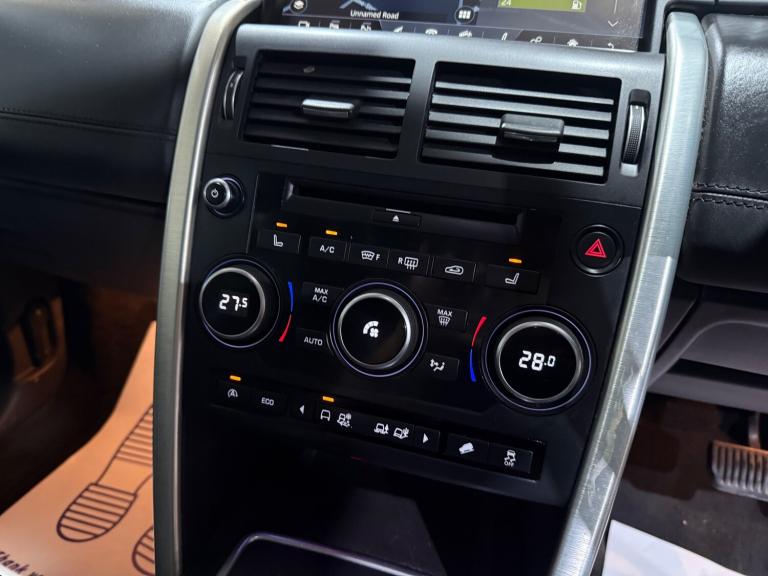 2016 Land Rover Discovery Sport 2.0 TD4 HSE Luxury SUV 5dr Diesel Auto 4WD Euro