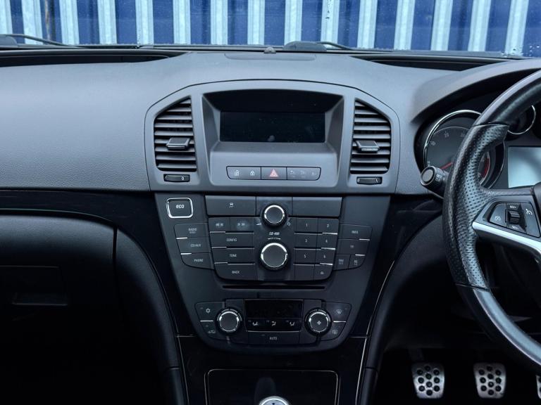 2012 Vauxhall Insignia 2.0 CDTi [160] ecoFLEX SRi 5dr [Start Stop] ESTATE DIESEL Manual