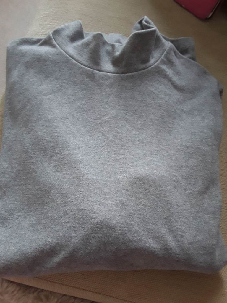 Marks n Spencers. Heatgen wmns thermal.  22. 