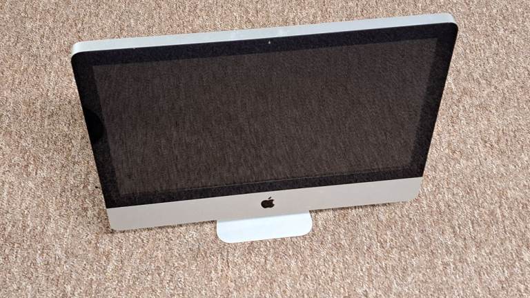 Apple iMac A1311 - i3540/4GB RAM/500GB HDD *Working, Read Description, Deals Available*