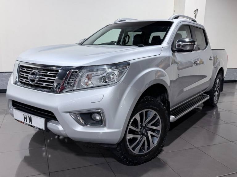 2017 Nissan Navara Double Cab Pick Up Tekna 2.3dCi 190 4WD PICK UP DIESEL Manual