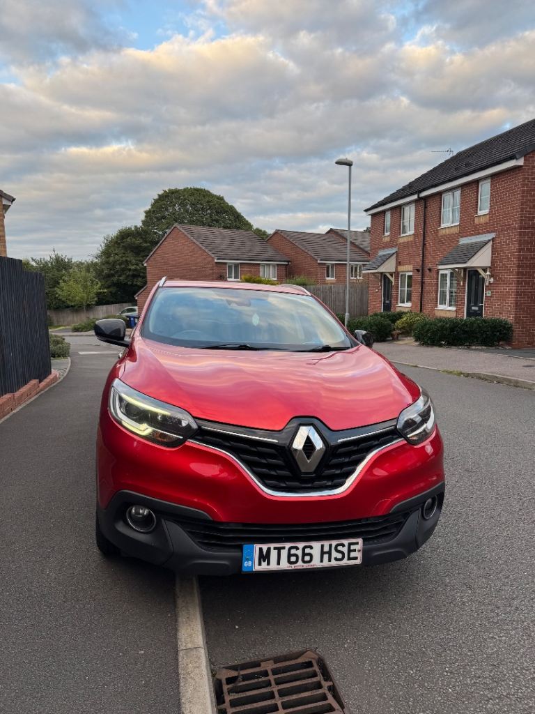 Renault, KADJAR, Hatchback, 2016, Semi-Auto, 1461 (cc), 5 doors