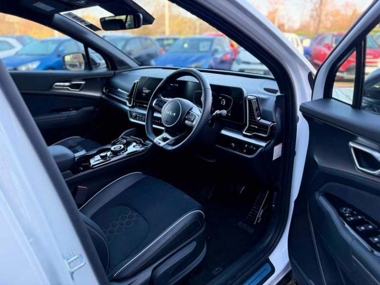 2025 Kia Sportage 1.6T GDi 207 HEV GT-Line 5dr Auto Automatic SUV Hybrid Automatic