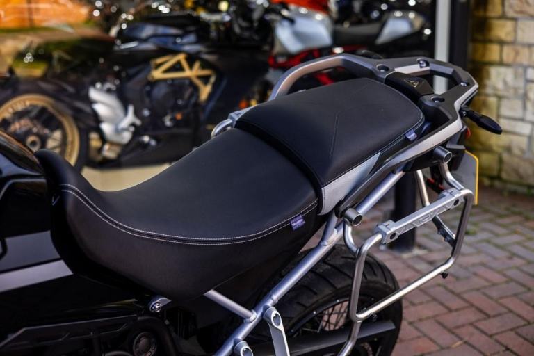 Triumph Tiger 900 RALLY PRO ! SCORPION ! EXTRAS ! STUNNING