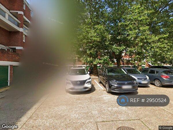 3 bedroom flat in Clendon Way, Plumstead/ Woolwich, SE18 (3 bed) (#2950524)