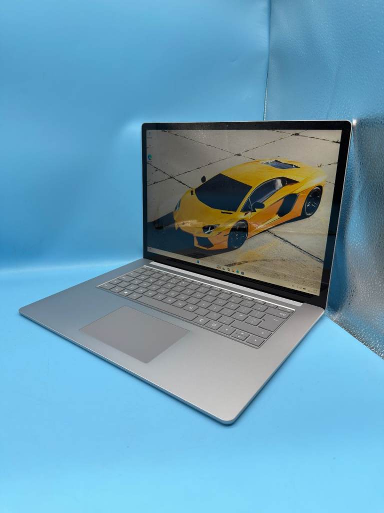 PLATINUM TOP SPEC Microsoft Surface 4i7 Laptop 