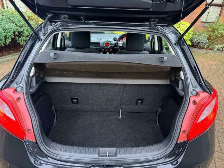 2008 Mazda Mazda2 1.5 Sport Euro 4 5dr HATCHBACK Petrol Manual