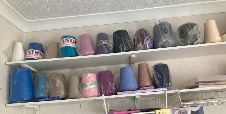 20 Assorted Knitting Machine Yarn Cones