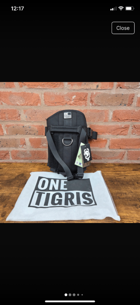 One Tigris dog lift harness for back legs.m/l