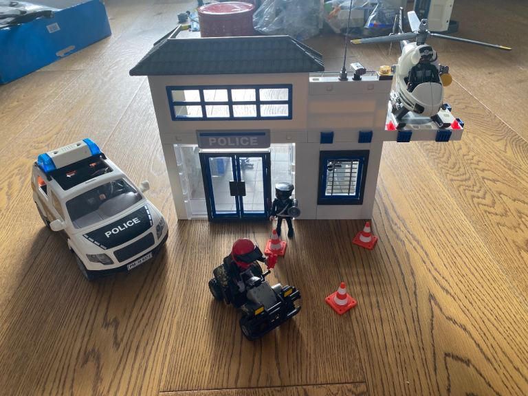 Playmobil police